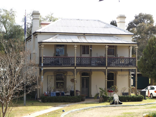 Wagga Wagga Station Master Residence
