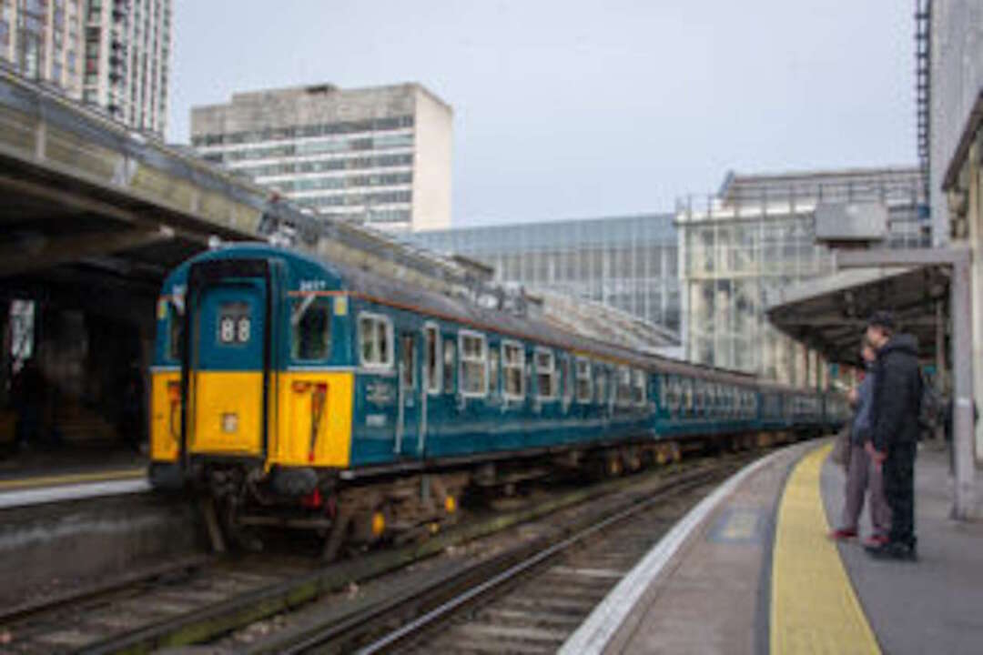 London Waterloo sees return of unique electric train