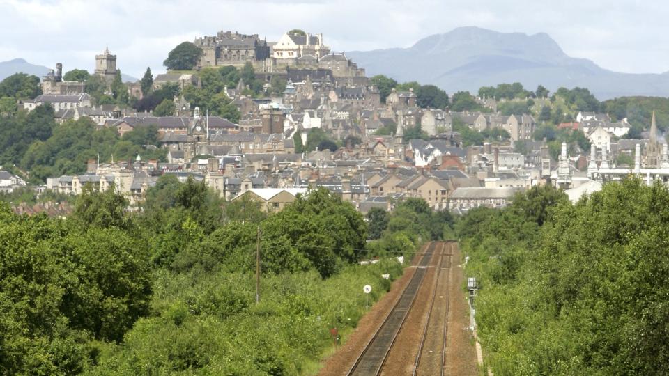 Green light for new rail service between London and Scotland