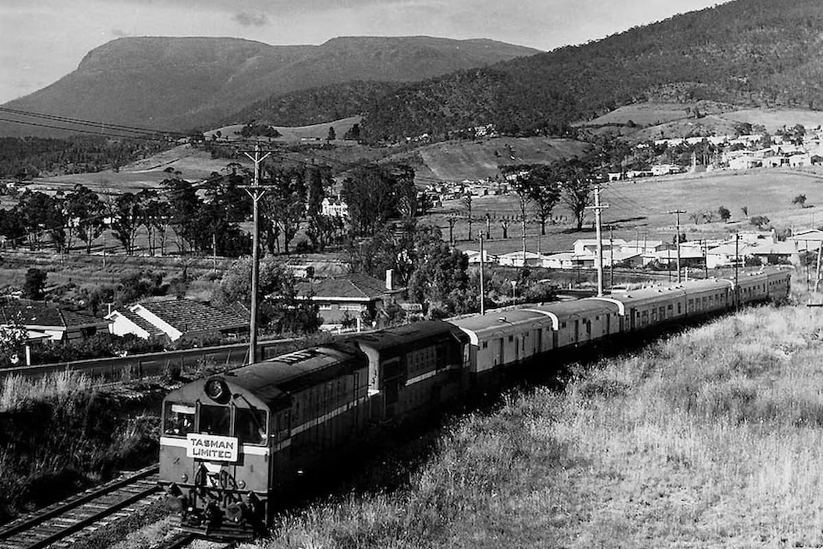 Abandoned Hobart rail corridor to get passenger trains again under Greens’ plan