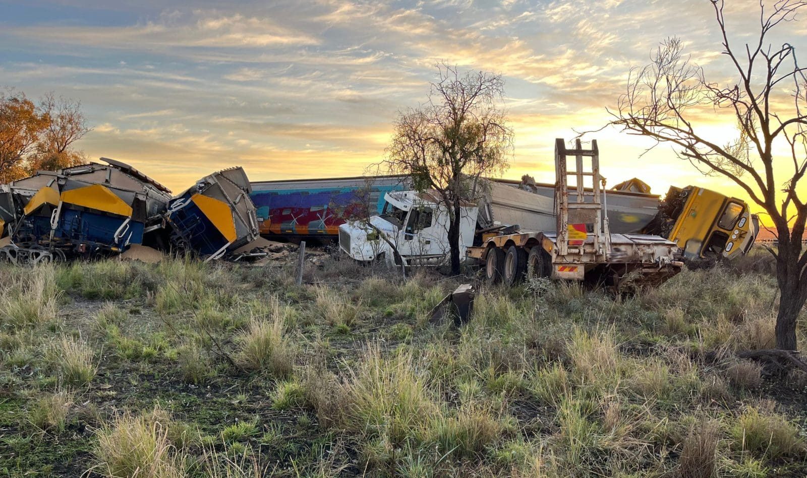 South West Qld rail line reopens after derailment