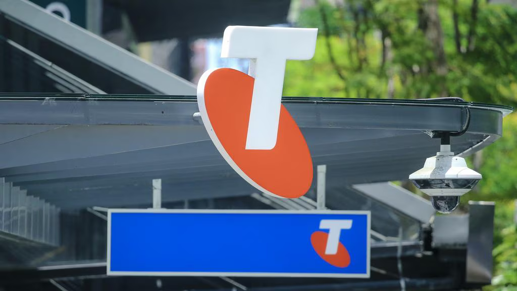 Australia losing ground in technology, AI race, Telstra boss warns