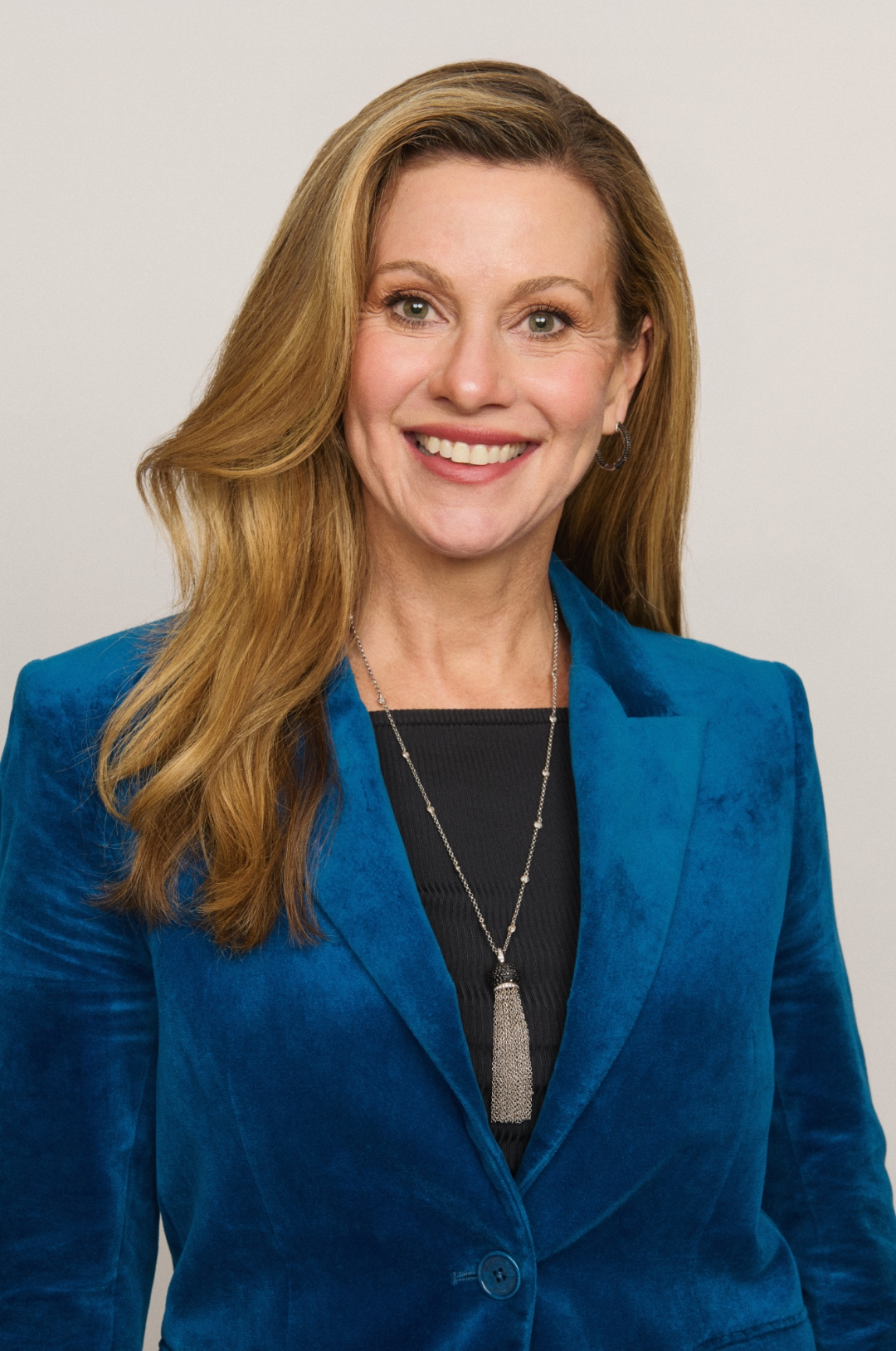 Australia’s eSafety Commissioner Orders X to Geoblock Ukrainian Murder Footage Posts