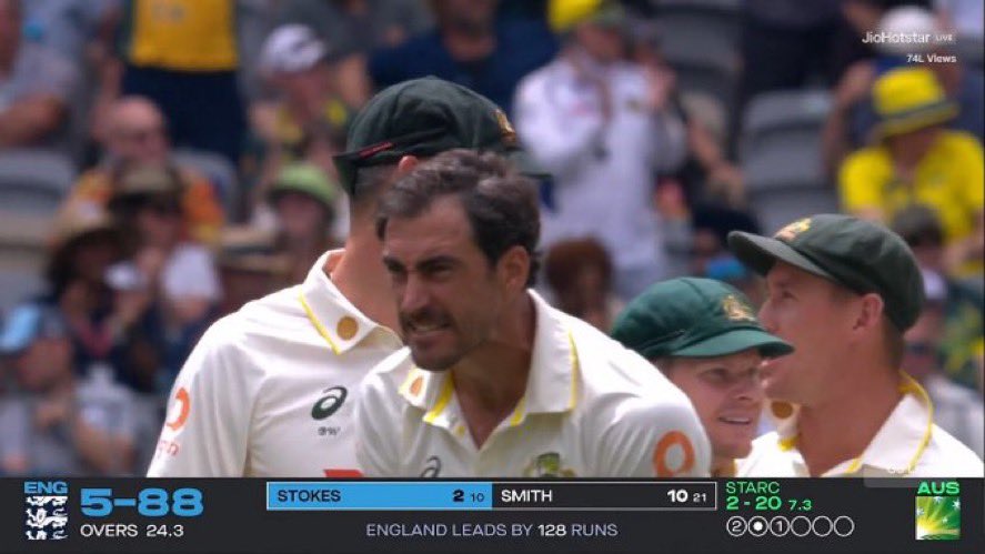 Australia Crushes England in Three-Day Perth Ashes Opener