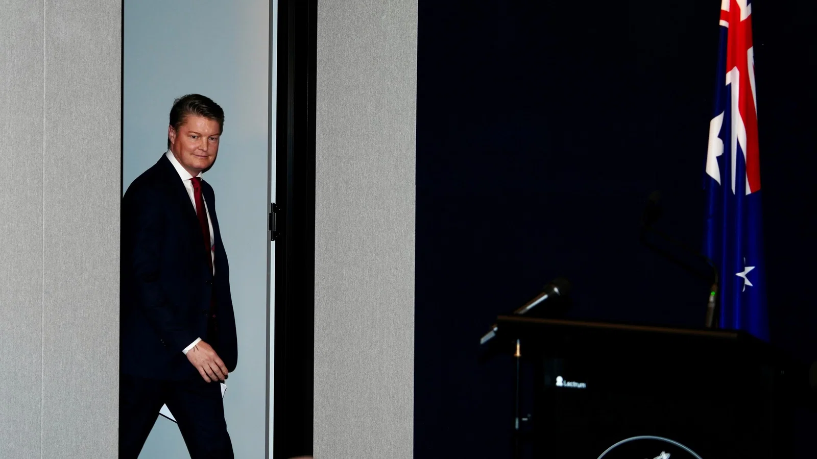 Opposition goes on the attack in question time